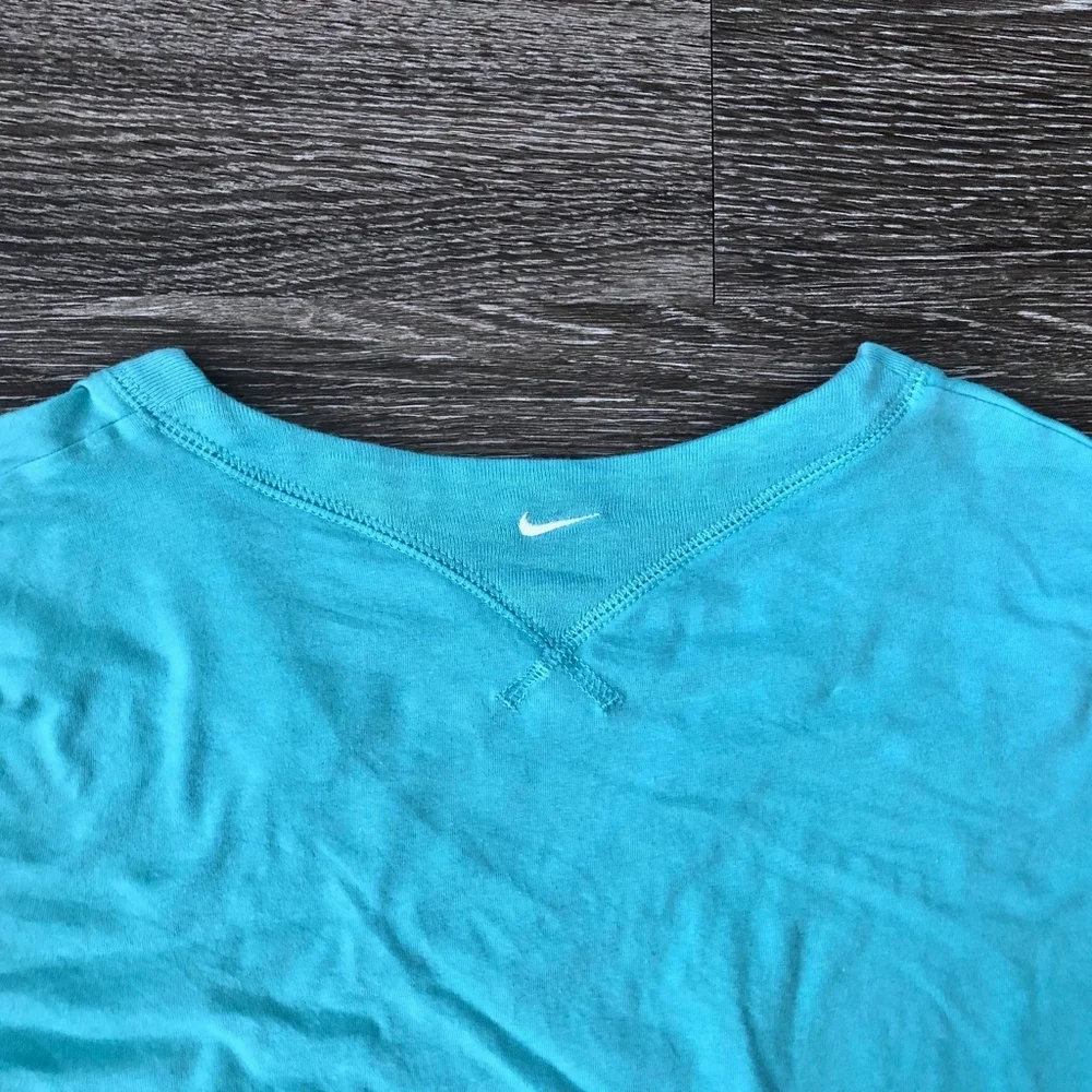NIKE Turquoise Long Sleeve Top